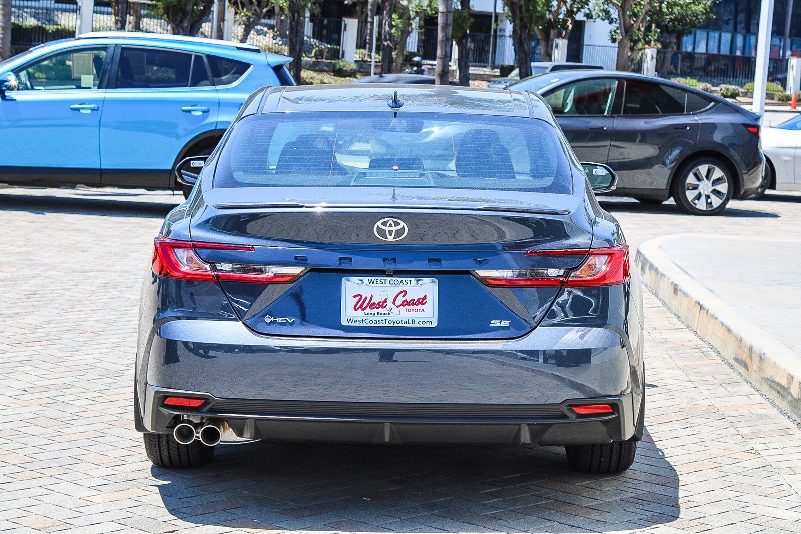 New 2026 Dark Cosmos <sup>1</sup> Toyota  SE image 7