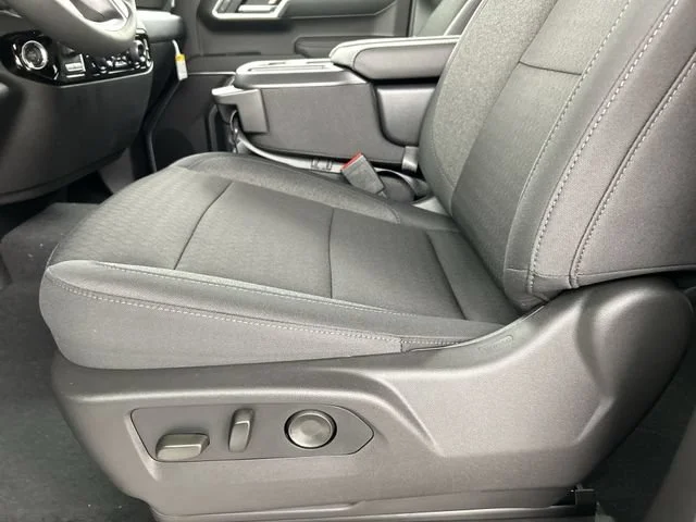 New 2026 Summit White Chevrolet LT image 22