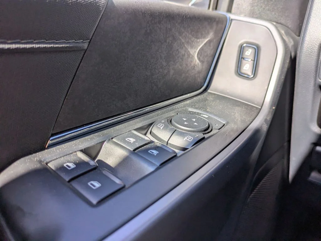 New 2026 Oxford White Ford XLT image 27