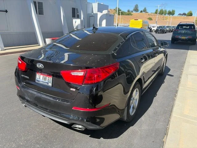 Used 2014 Black Kia LX image 5