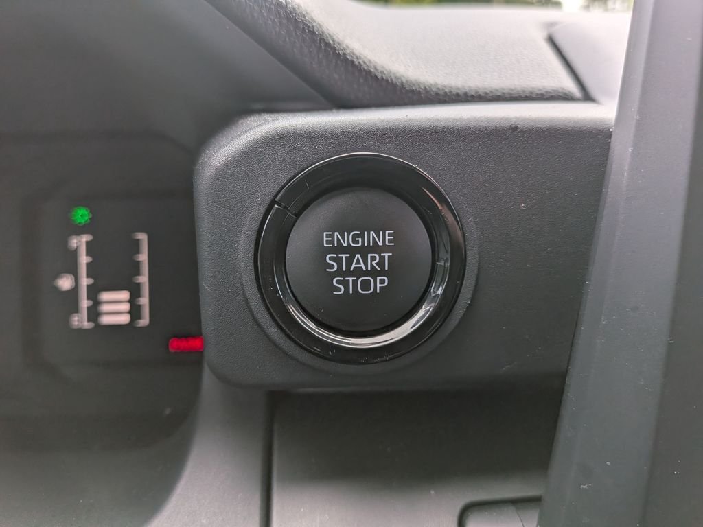Certified Used 2025 White Toyota SR image 18