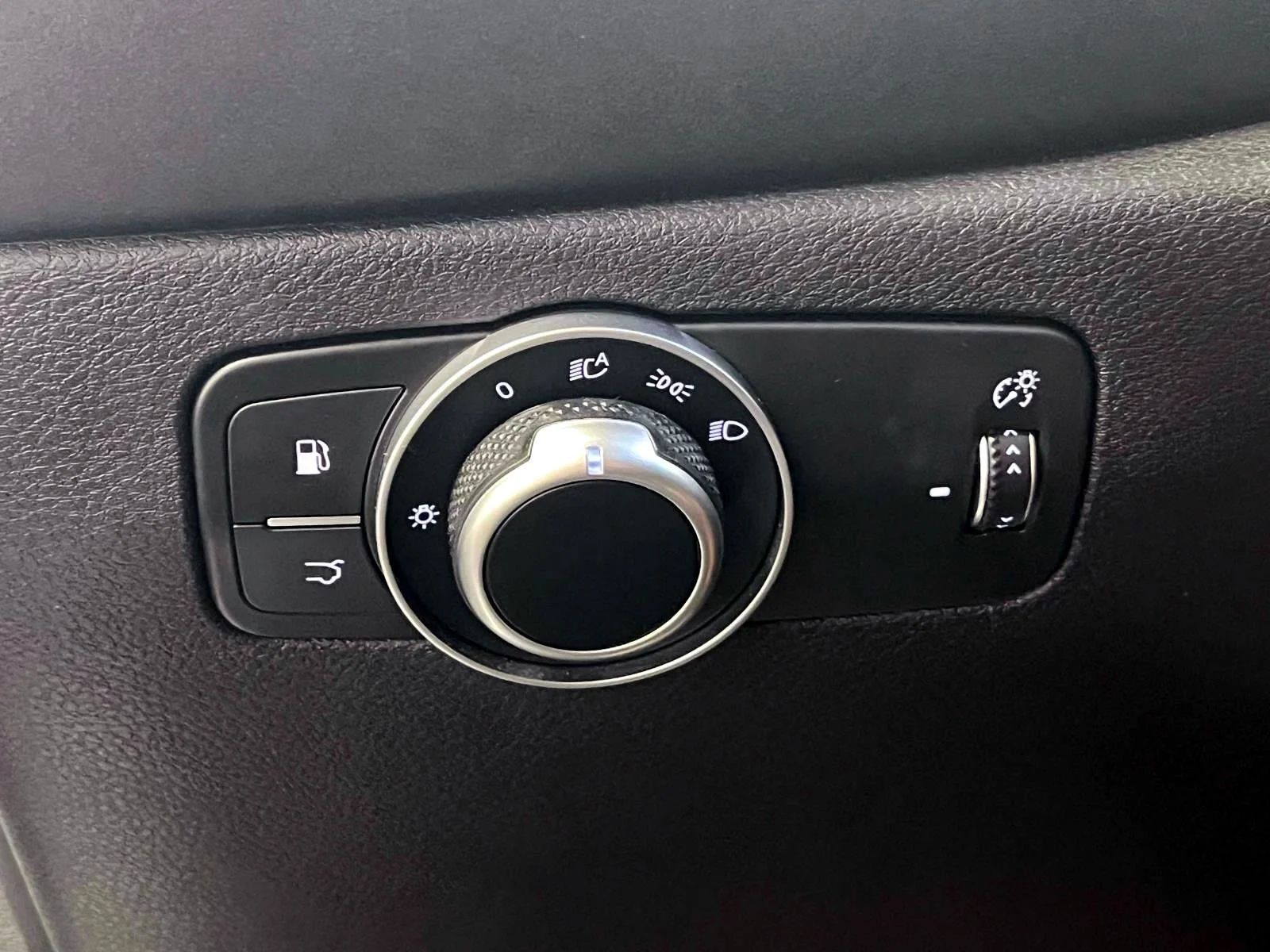 Used 2024 Milano White Alfa Romeo Ti image 20