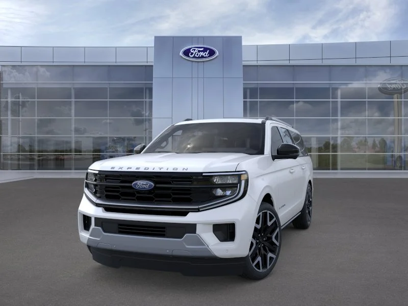 New 2026 Star White Metallic Tri-Coat Ford MAX Platinum® image 25