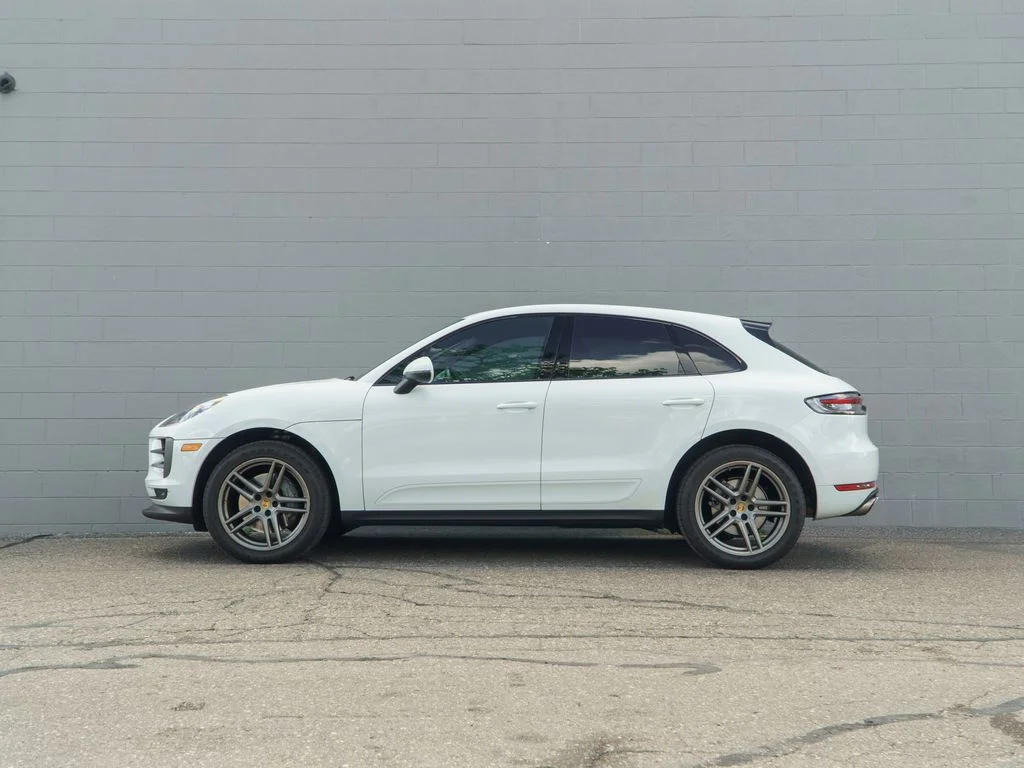 Used 2019  Porsche S image 2