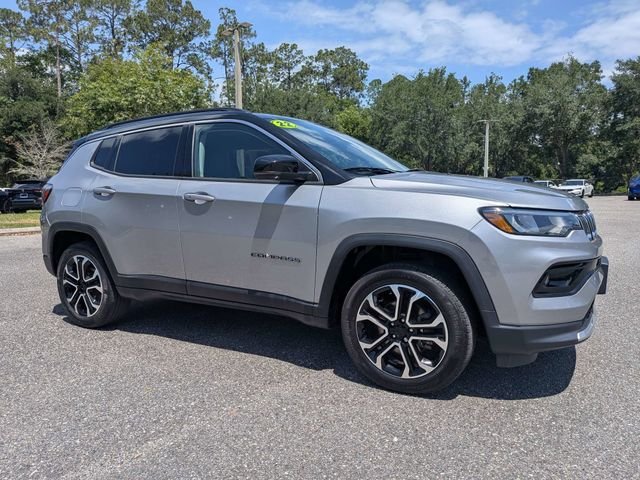 2022 Jeep Compass Limited 4X4's photo