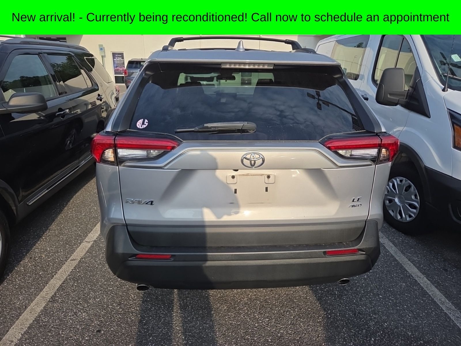 Used 2021 Silver Toyota LE image 5
