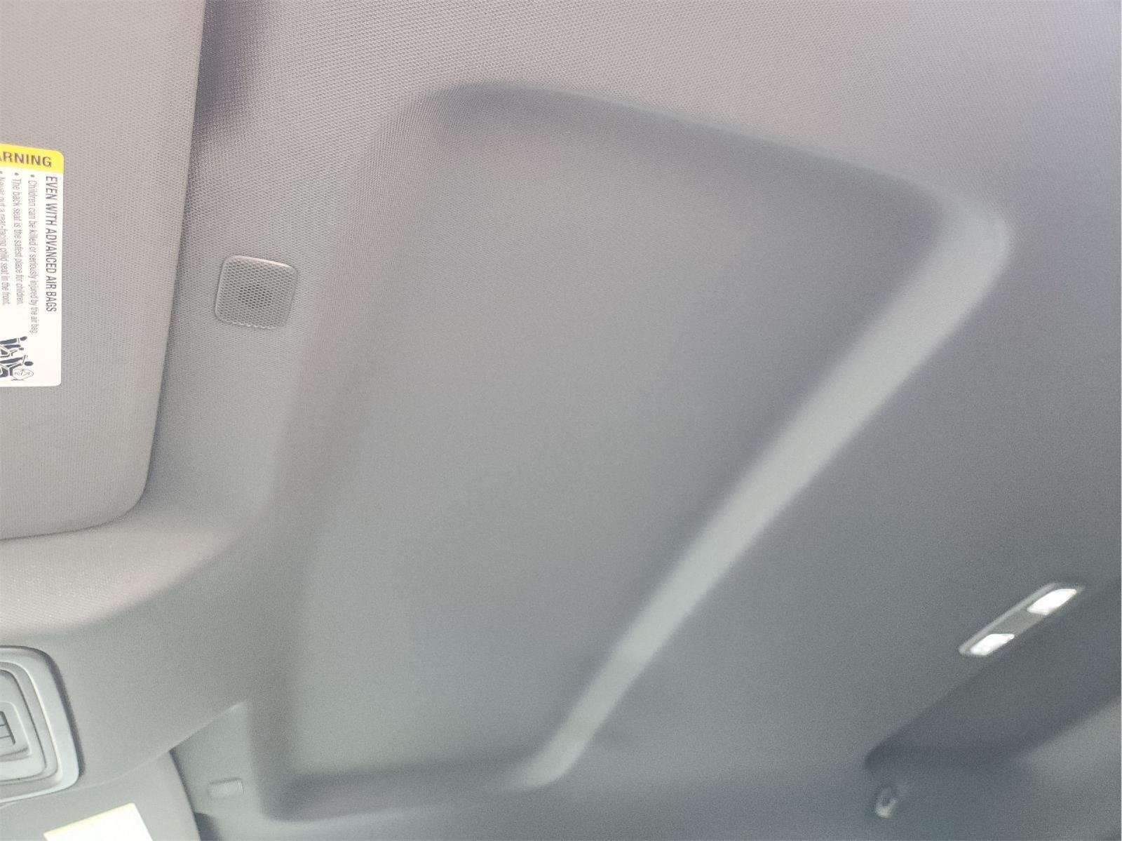2023 Chevrolet Silverado 1500 photo 25 of 33