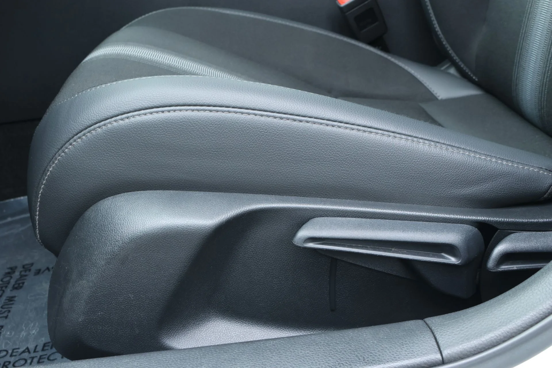 Used 2024  Honda Sport image 19