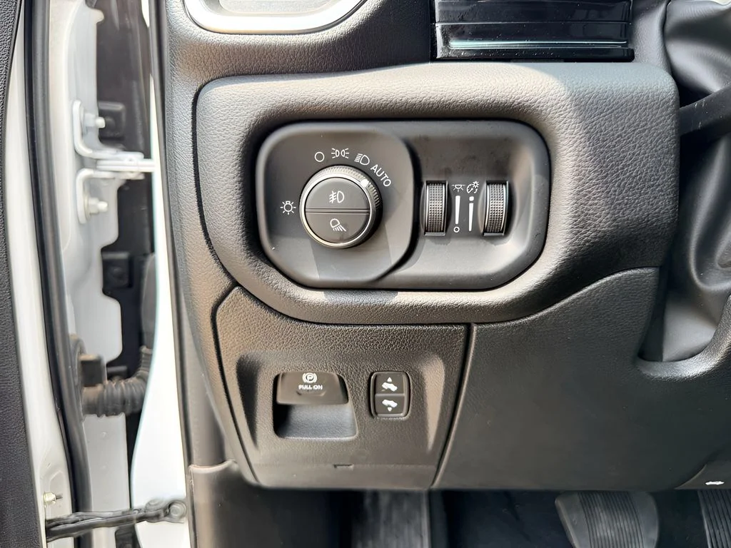 Used 2025 Bright White Clearcoat Ram Laramie image 17