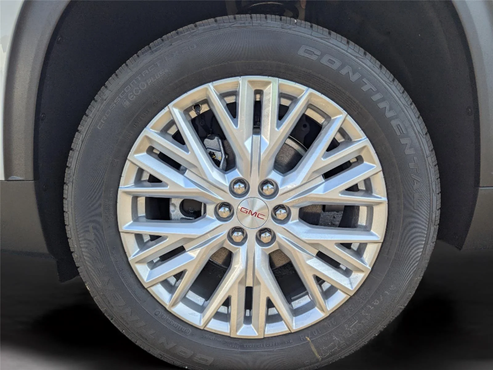 New 2026 Summit White GMC Elevation image 34