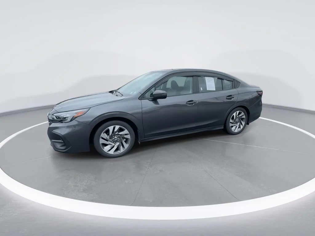 Used 2025 Gray Subaru Limited image 4