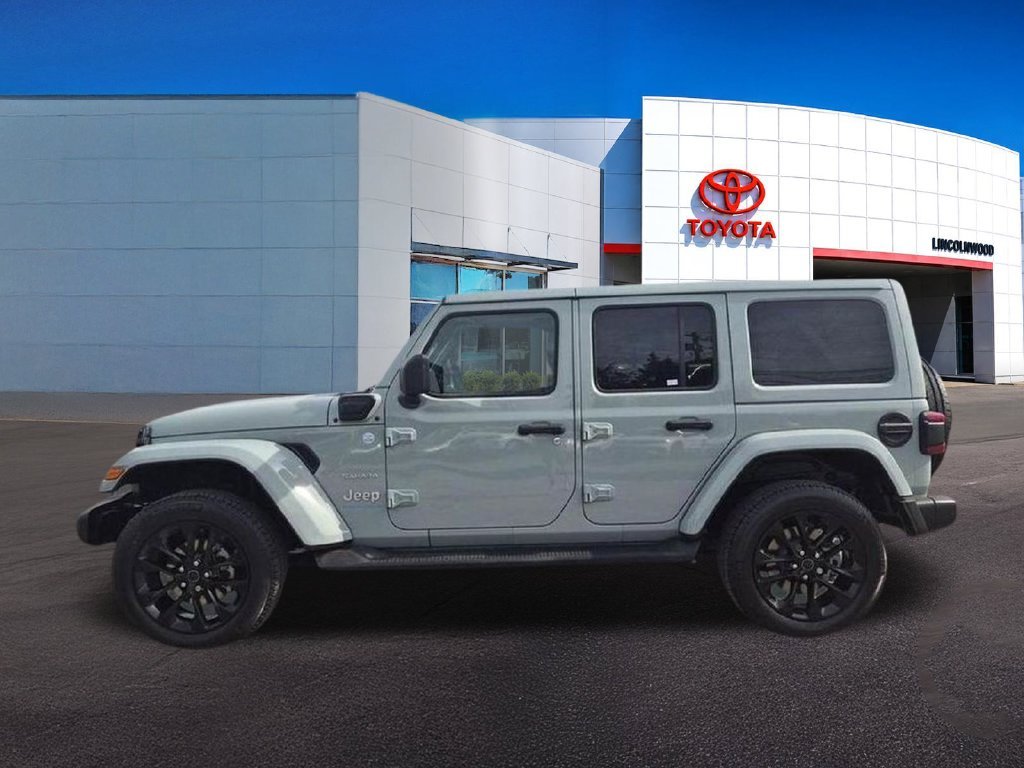Used 2024 Gray Jeep Sahara 4xe image 11