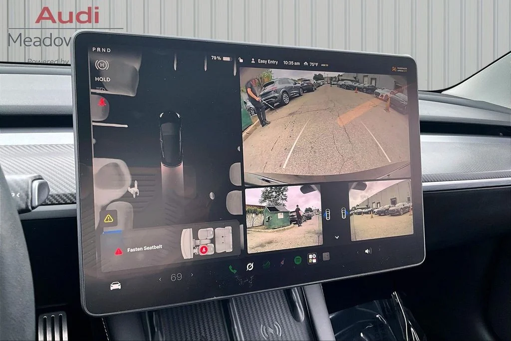 Used 2023  Tesla Performance image 14