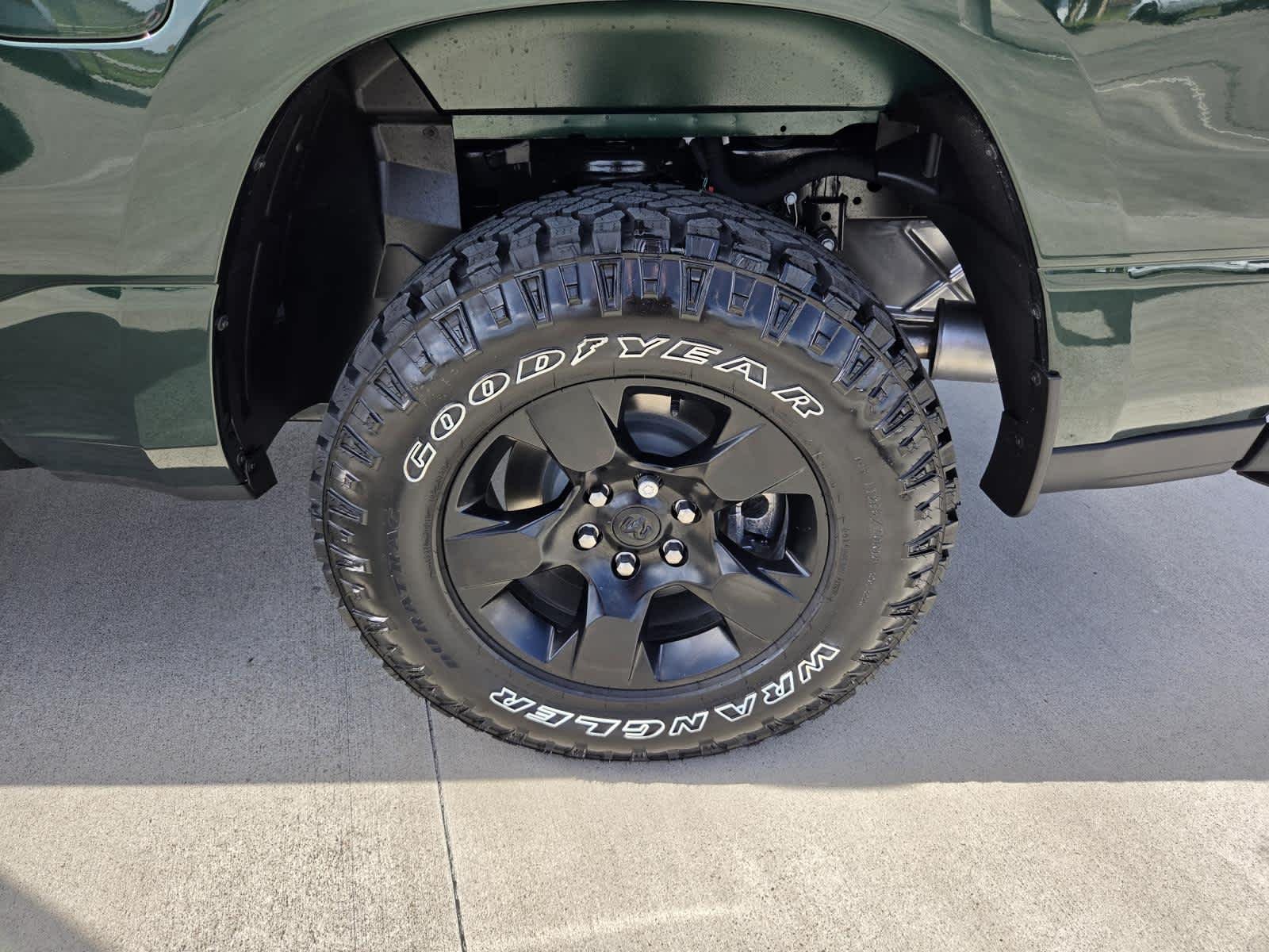 New 2026 Serrano Green Metallic Ram Warlock image 20
