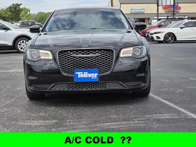 Used 2022 Black Chrysler Touring image 3