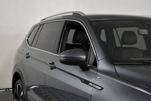 2024 Volkswagen Tiguan SEL R-LINE - Photo 15