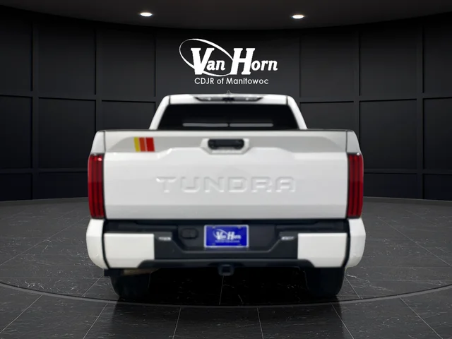 Used 2025 Ice Toyota SR5 image 6