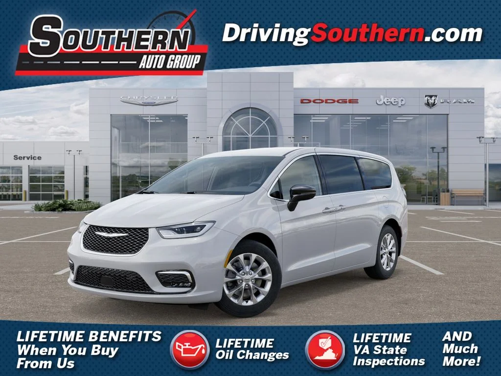 2026 Chrysler Pacifica Select AWD's photo