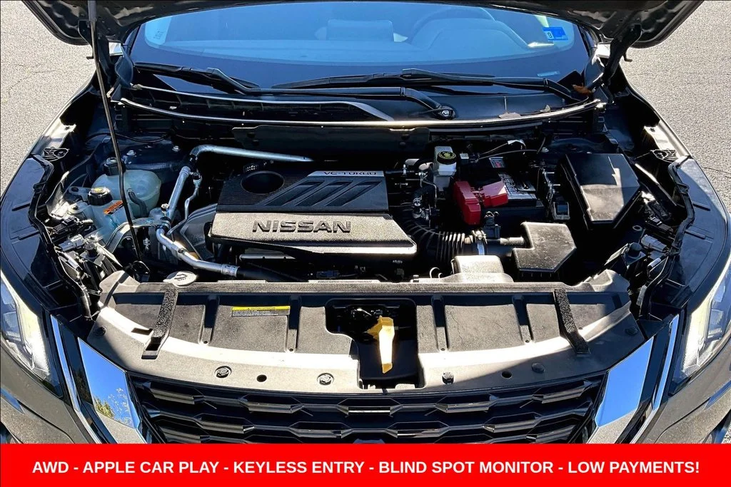 Used 2023 Gray Nissan S image 28