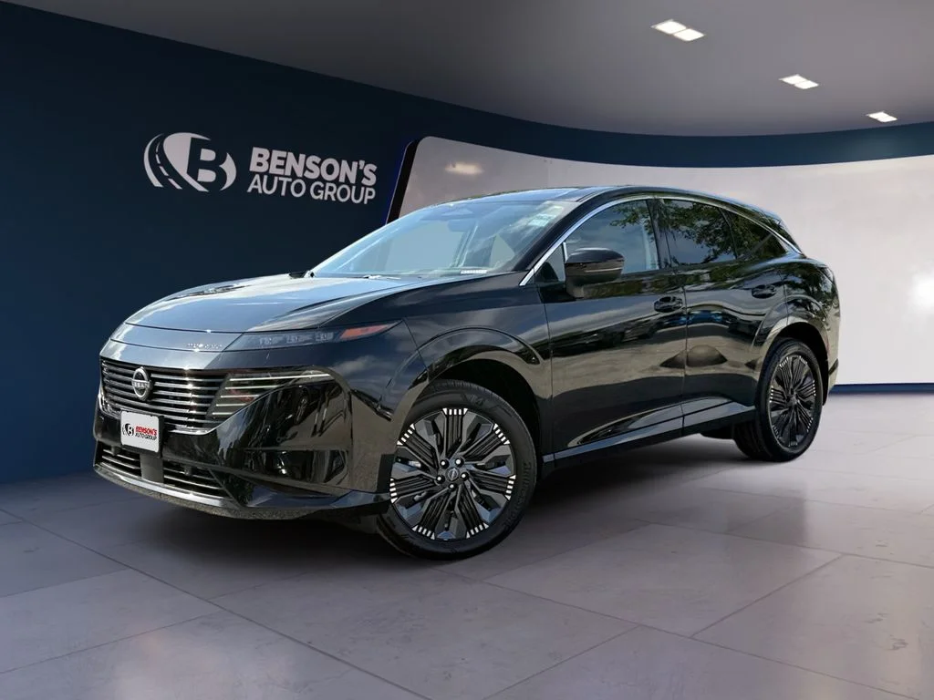 New 2026 Black Nissan Platinum image 1