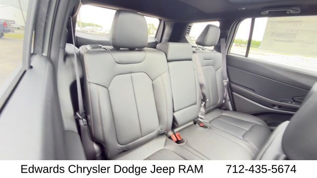 New 2026 Sting-Gray Clear-Coat Exterior Paint Jeep Limited image 40
