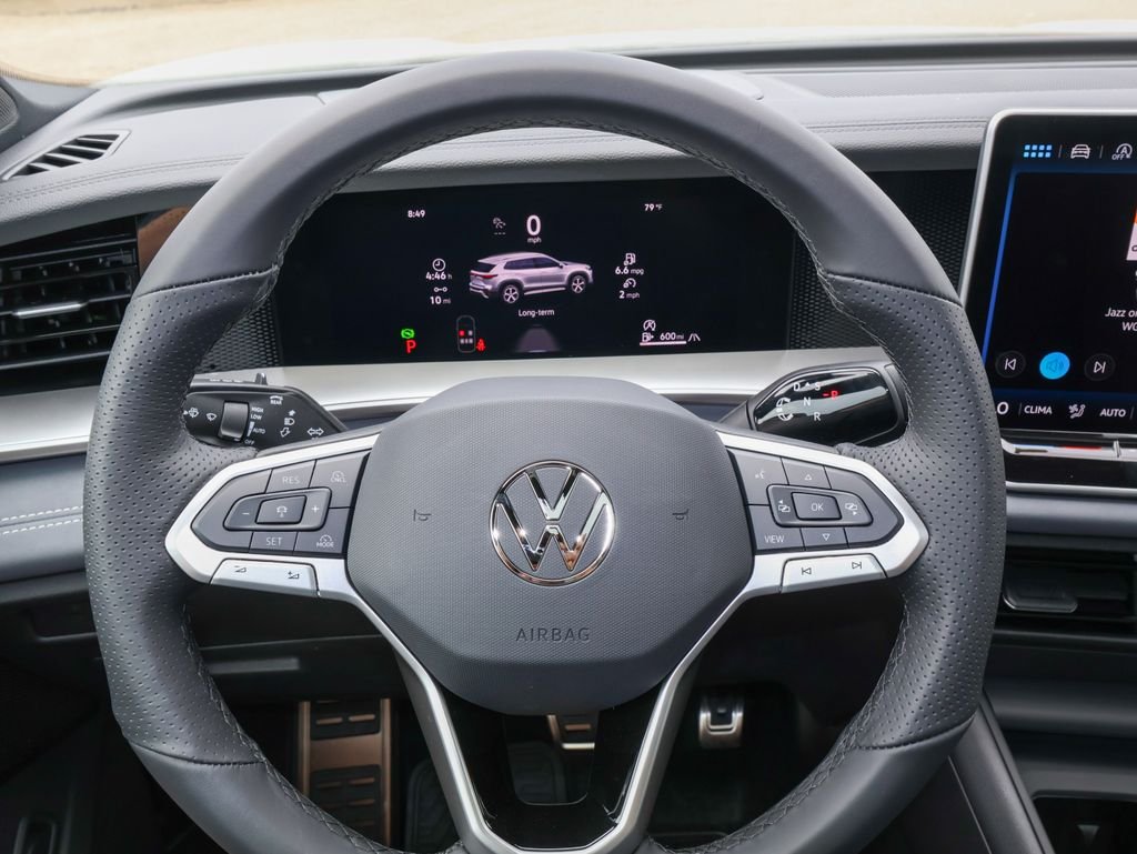 New 2026 White Volkswagen 2.0T SE R-Line Black image 22
