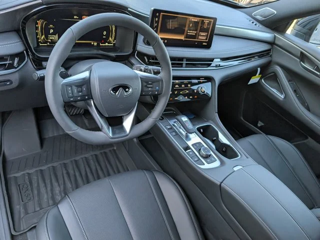 New 2027 GRAPHITE SHADOW INFINITI SPORT image 4