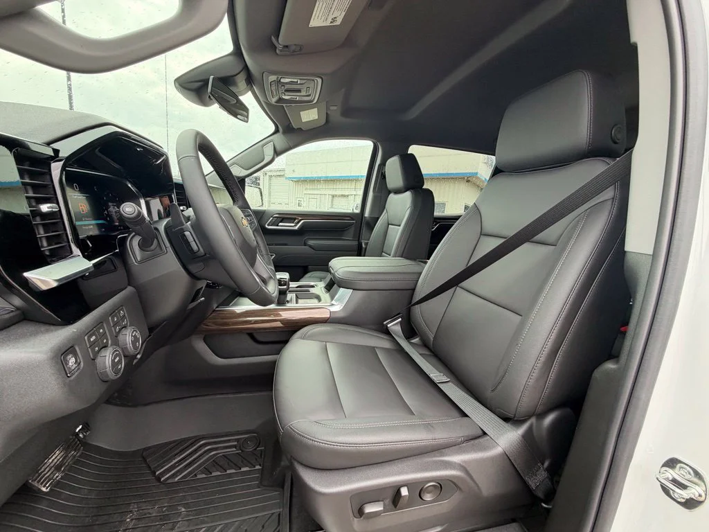 2026 Chevrolet Silverado 1500 LT - Photo 15