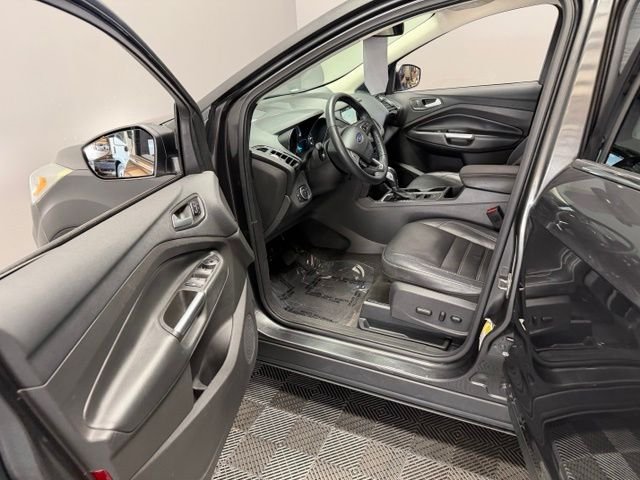 Used 2018 Magnetic Ford Titanium image 14