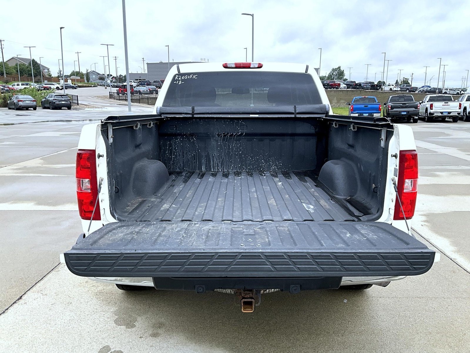 Used 2013 White Chevrolet LT image 23