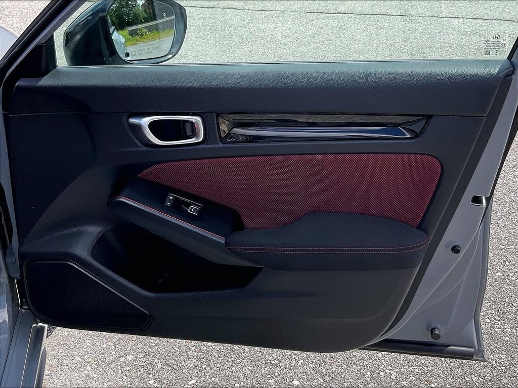 Certified Used 2025 Urban Gray Pearl Honda SI image 46