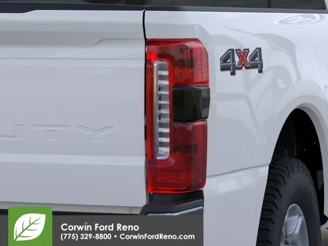 New 2026 Oxford White Ford XLT image 23