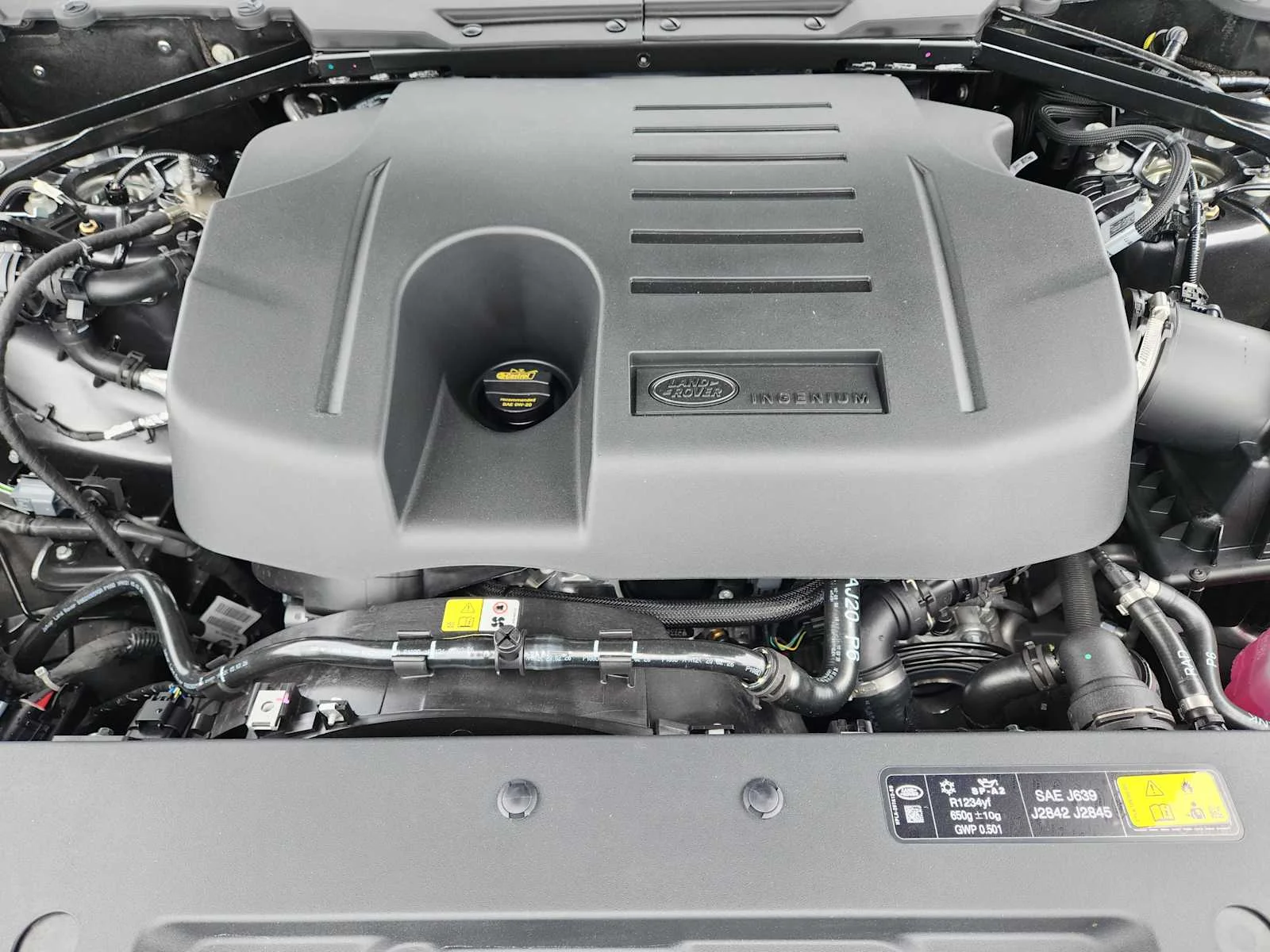 New 2026 Carpathian Grey LAND ROVER X-Dynamic SE image 31