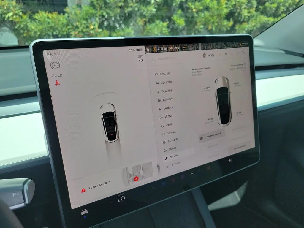 Used 2022 Pearl White Multi-Coat Tesla Performance image 20