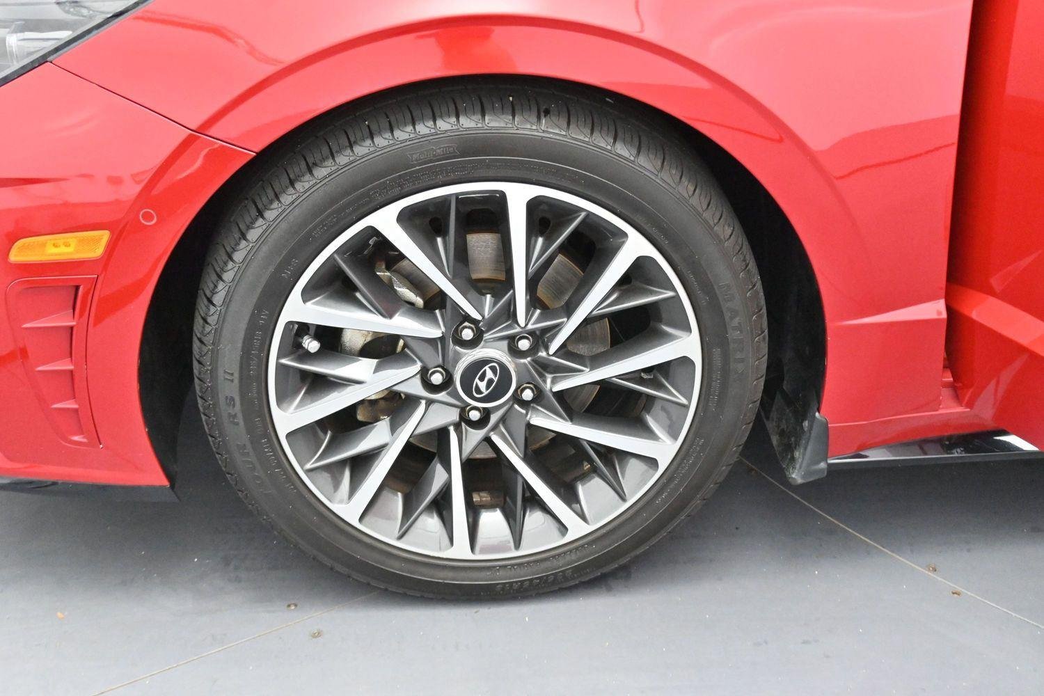 Used 2021 Calypso Red Hyundai Limited image 39