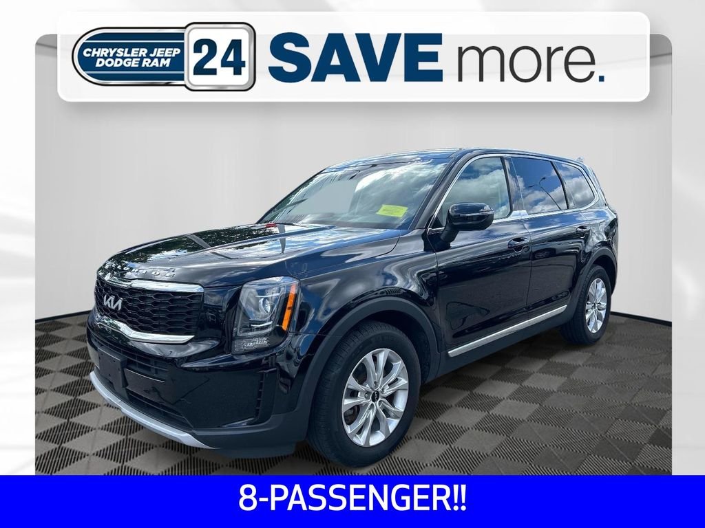 Used 2022 Black Kia LX image 1