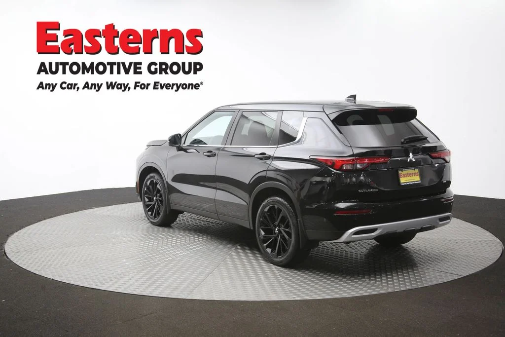 Used 2024 Black Mitsubishi SE image 64