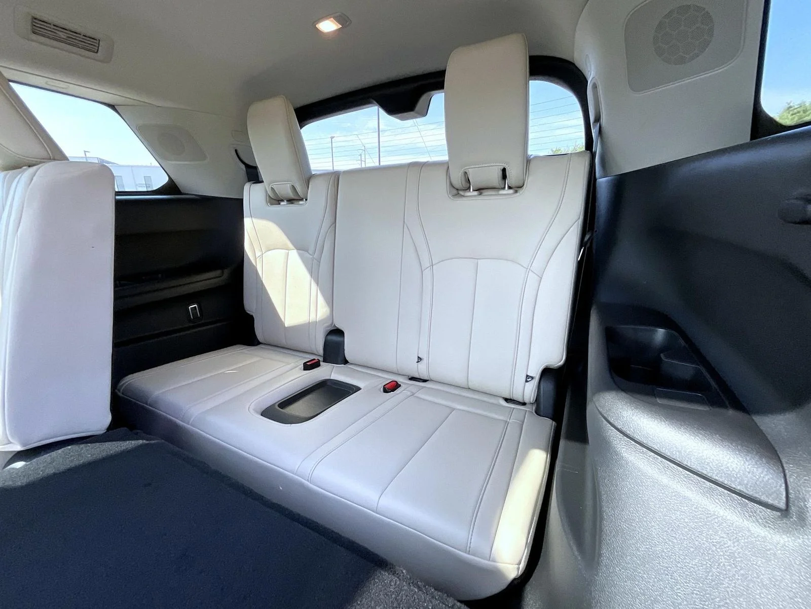 Used 2023 Blue INFINITI LUXE image 20