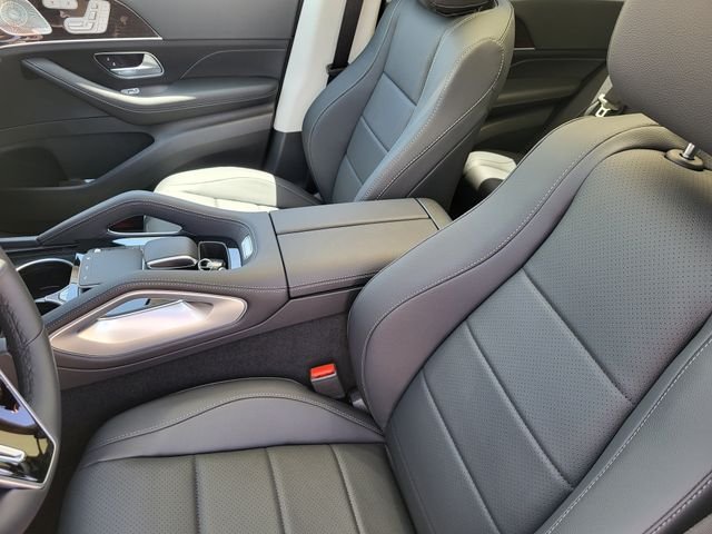New 2026 Obsidian Black Metallic Mercedes-Benz GLE 450 image 8
