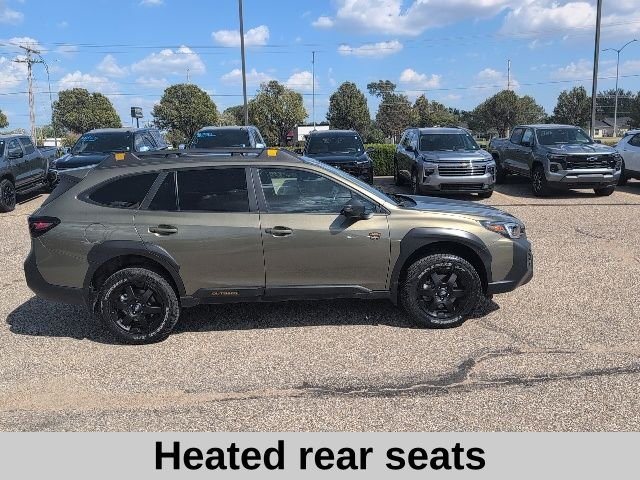 Used 2025 Green Subaru Wilderness image 17