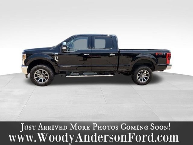 Used 2018 Shadow Black Ford Lariat image 3