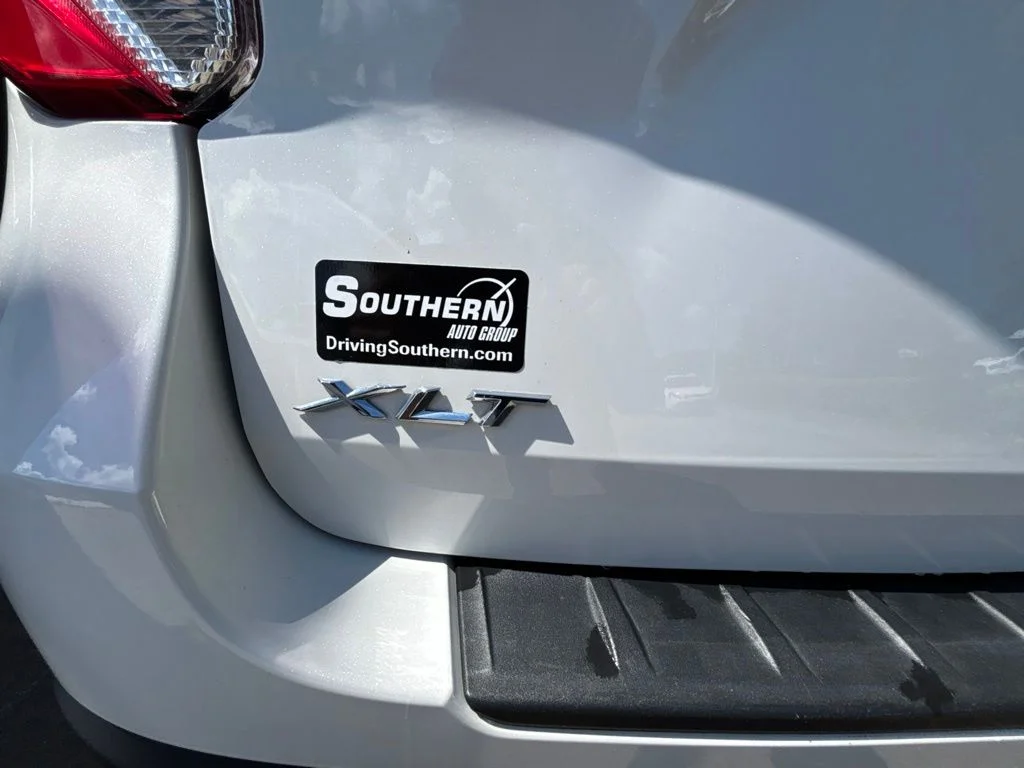 Used 2023 White Ford XLT image 11