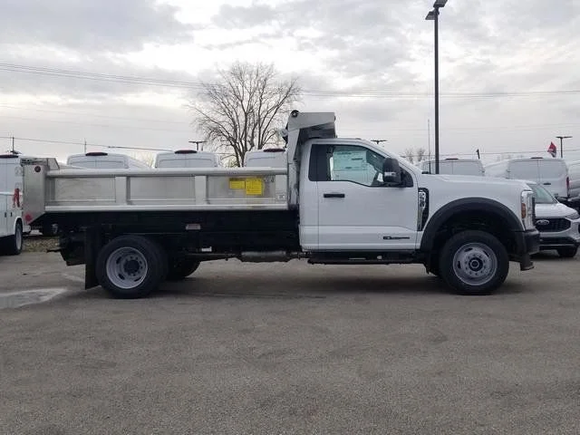 2026 Ford F-550 Super Duty Chassis Cab XL - Photo 28