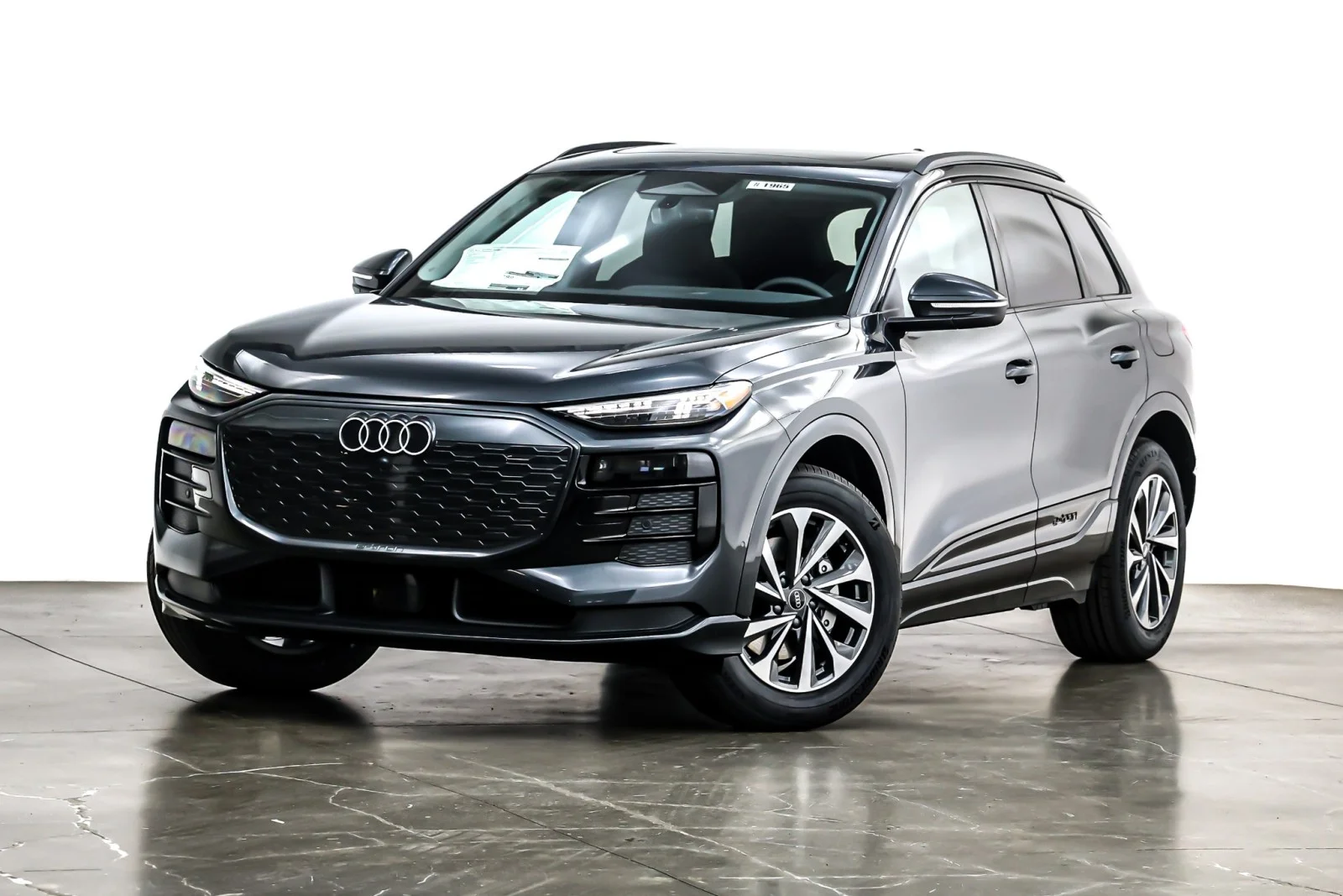 2025 Audi Q6 e-tron Premium Plus quattro's photo