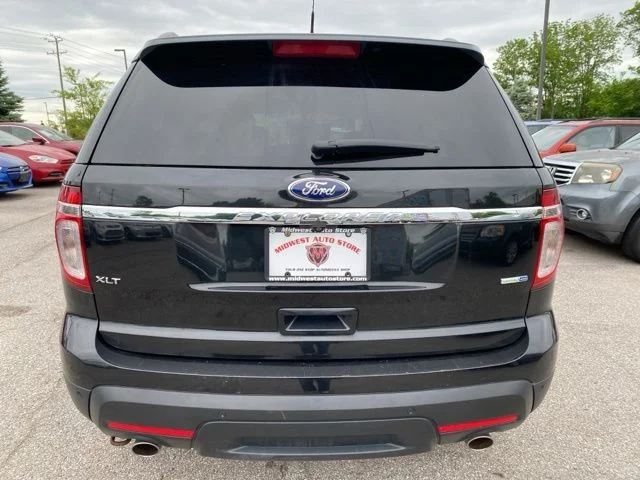 Used 2015 Black Ford XLT image 5