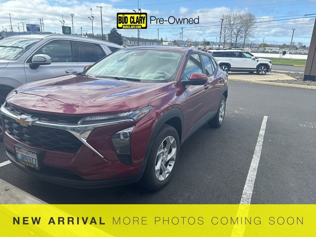 2024 Chevrolet Trax LS