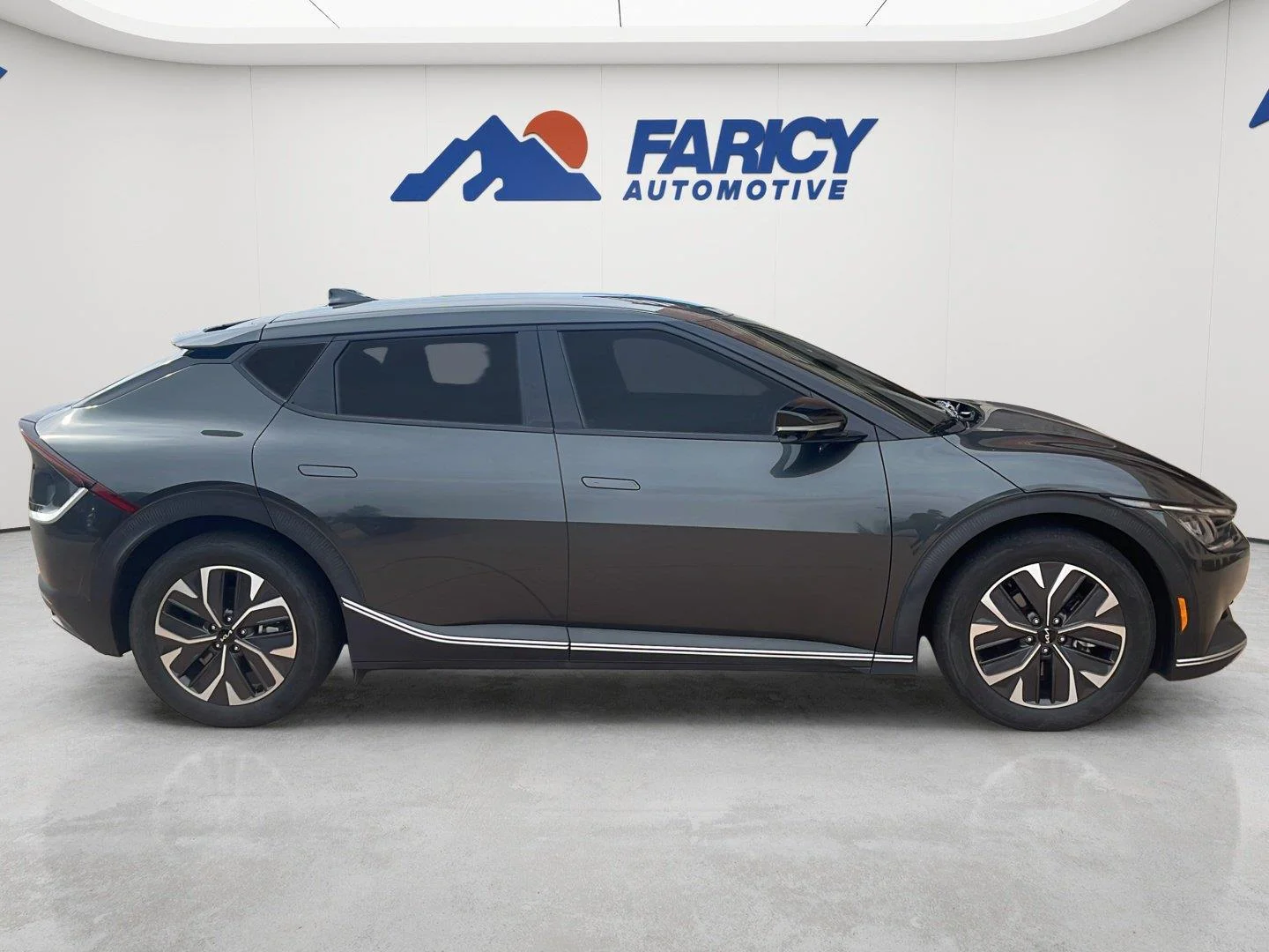 Used 2024 Interstellar Gray Kia Light Long Range image 4