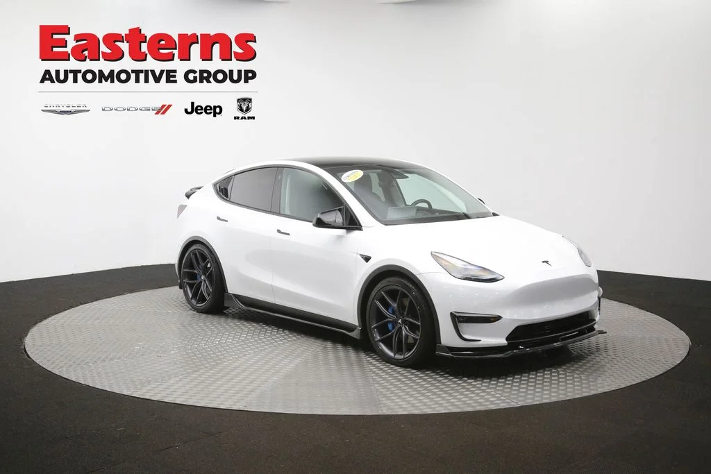 Used 2022  Tesla Performance image 45