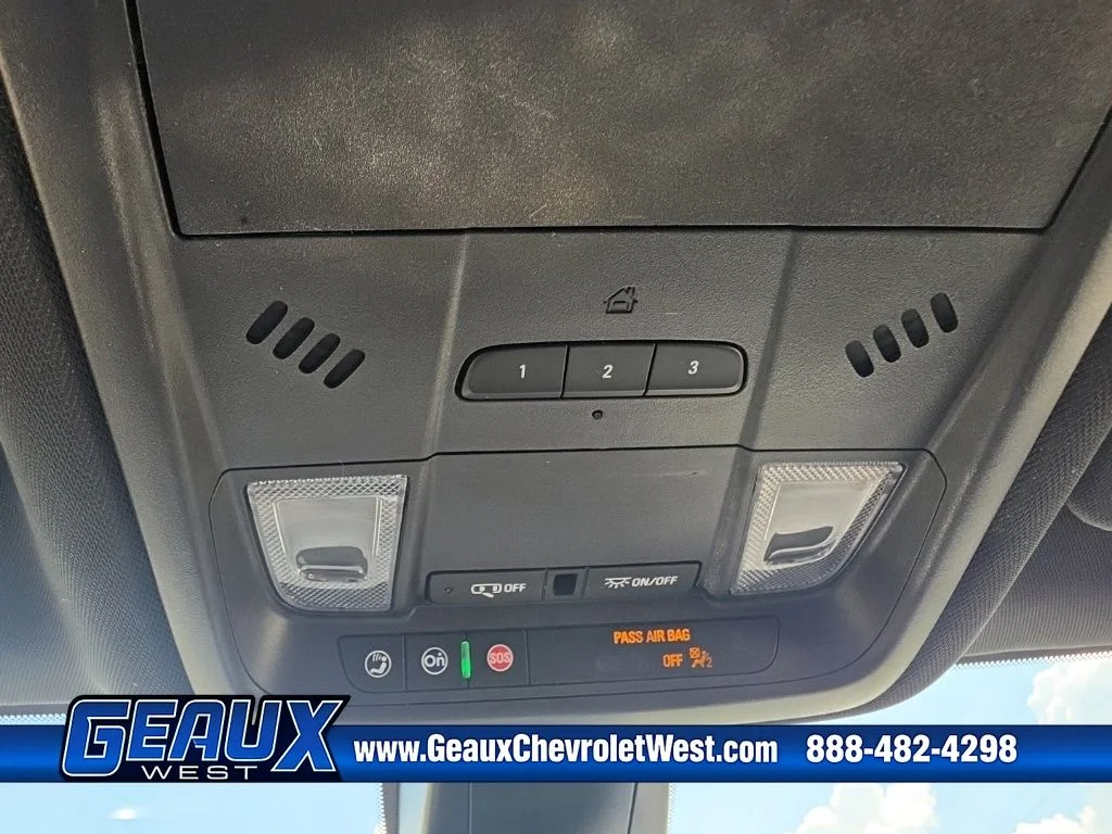 Used 2023 Beige Chevrolet Premier image 25