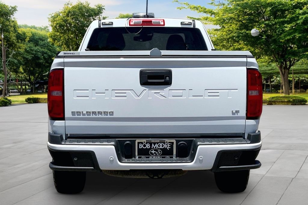Used 2022 White Chevrolet LT image 5